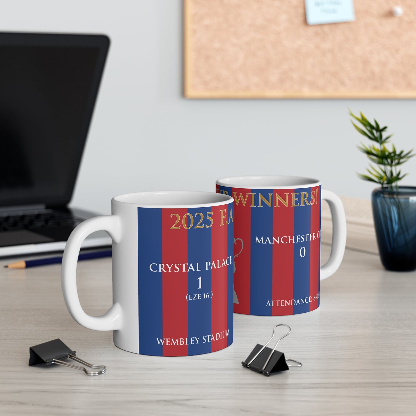Crystal Palace F.A Cup Winners' Mug