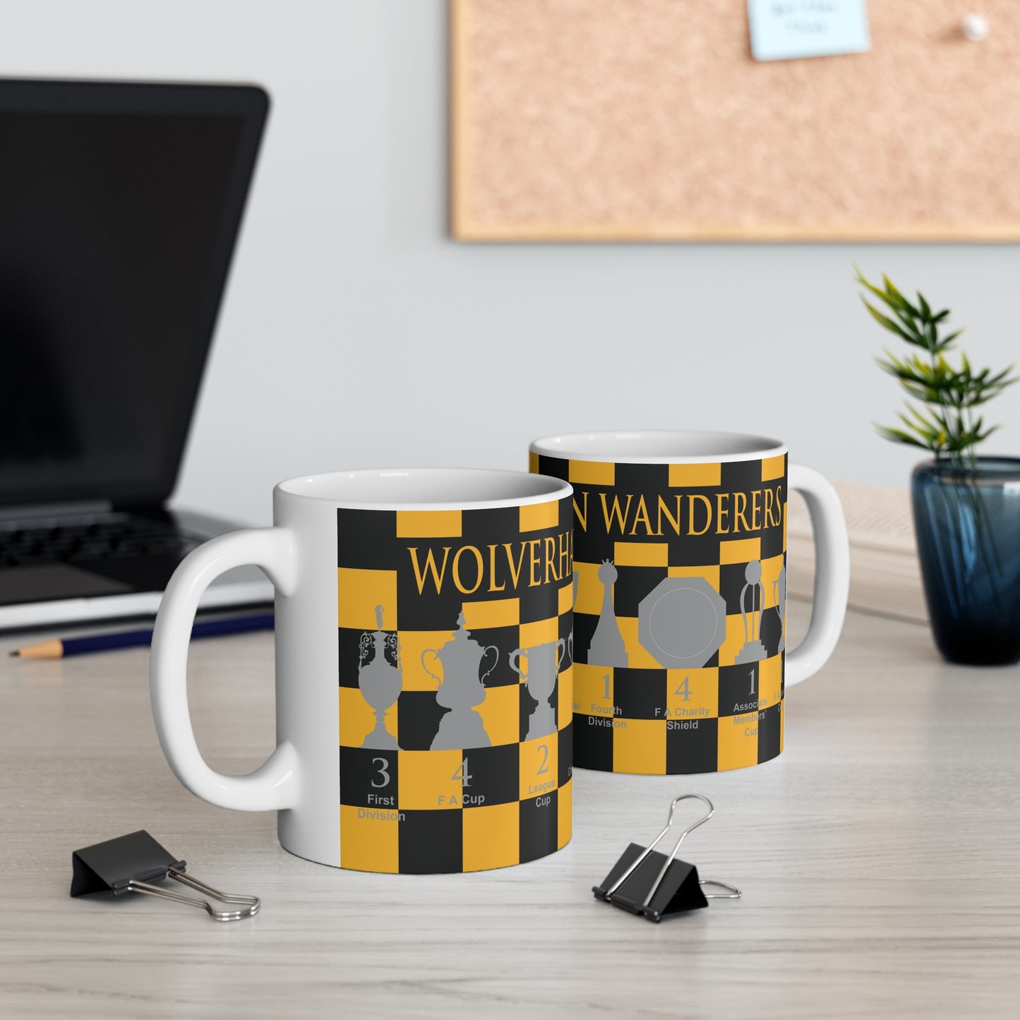 Wolverhampton Wanderers Chequered Trophies Mug - Gold Header Text