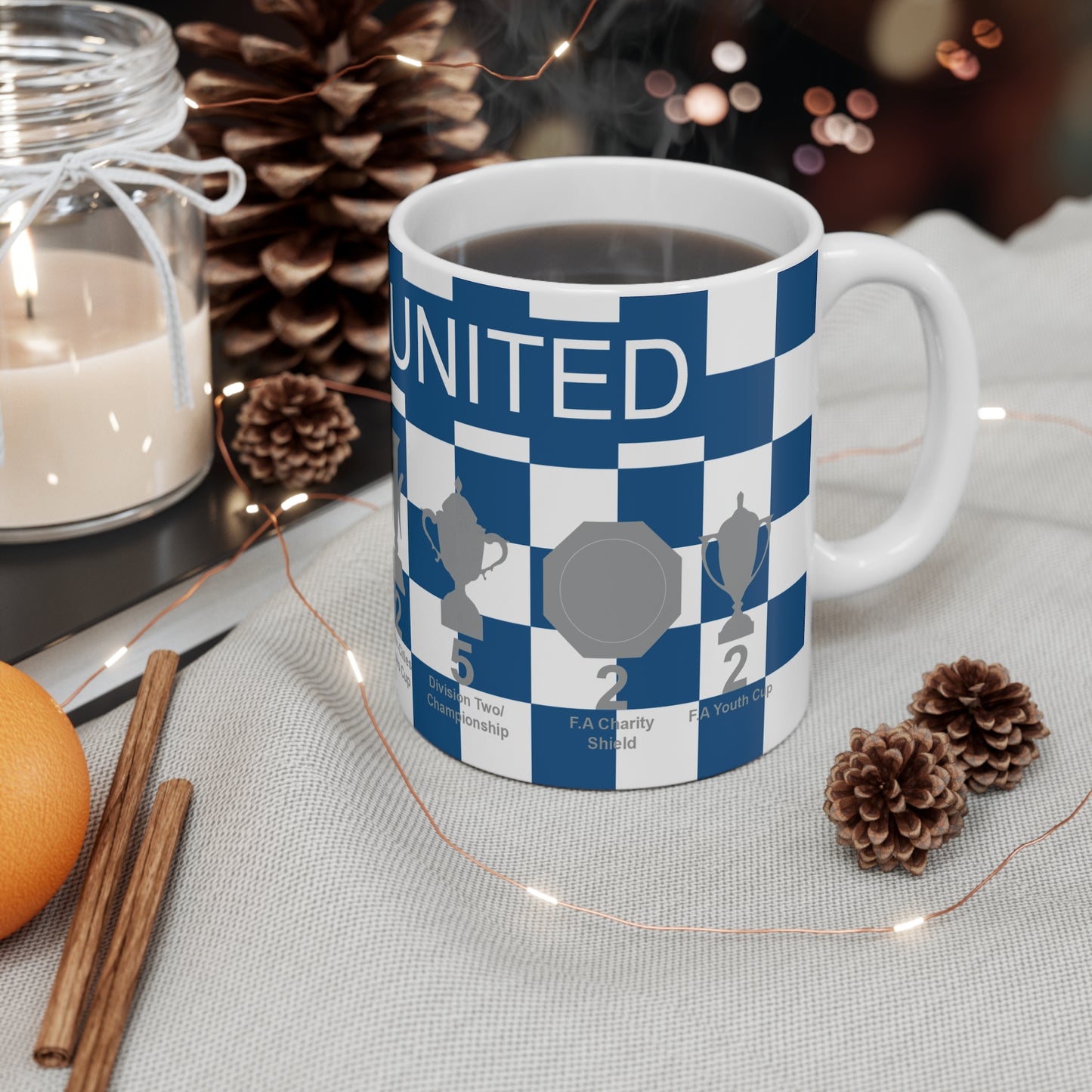 Leeds United Blue & White Chequered Trophies Mug