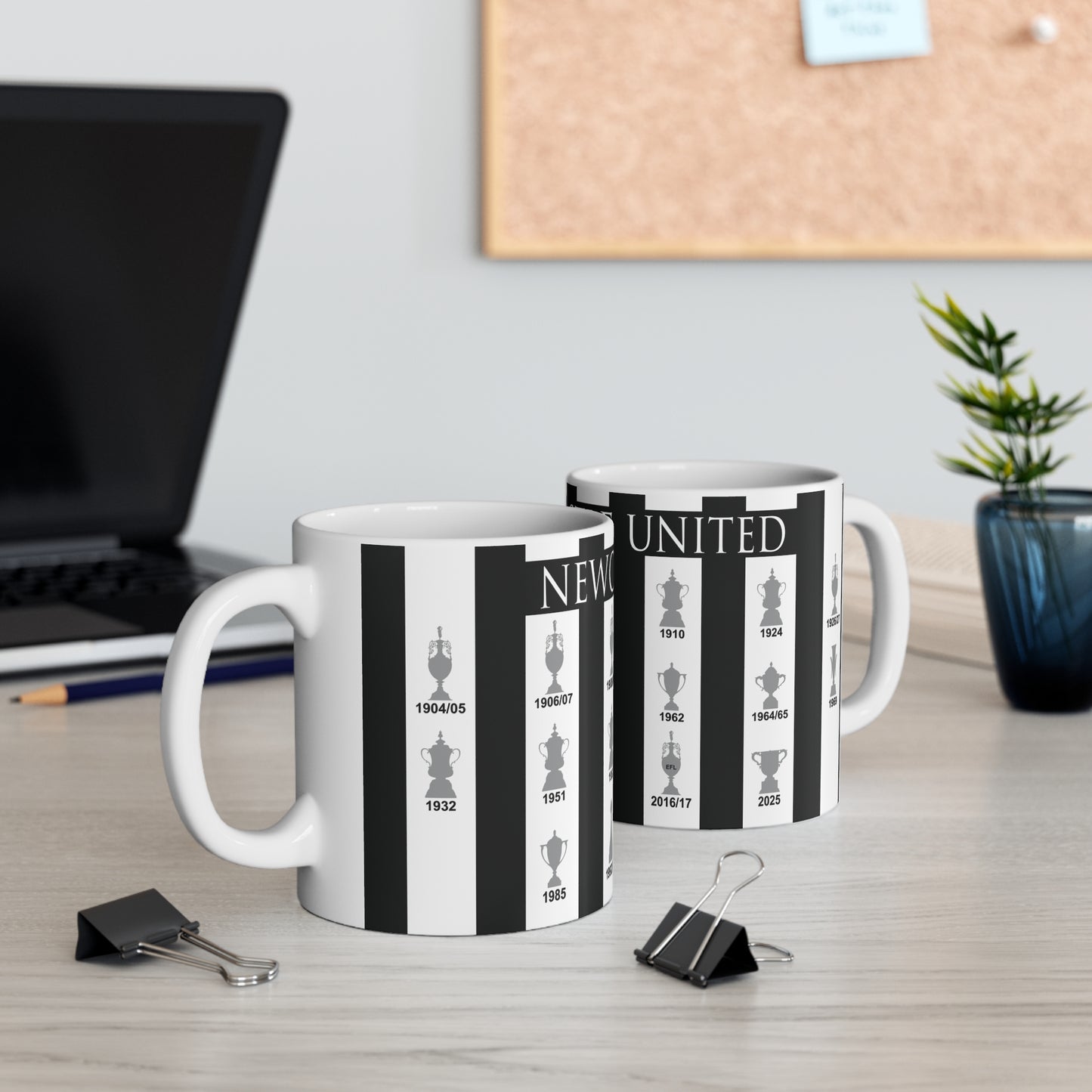 Newcastle United Trophies Collection Mug UPDATED - White Text Striped