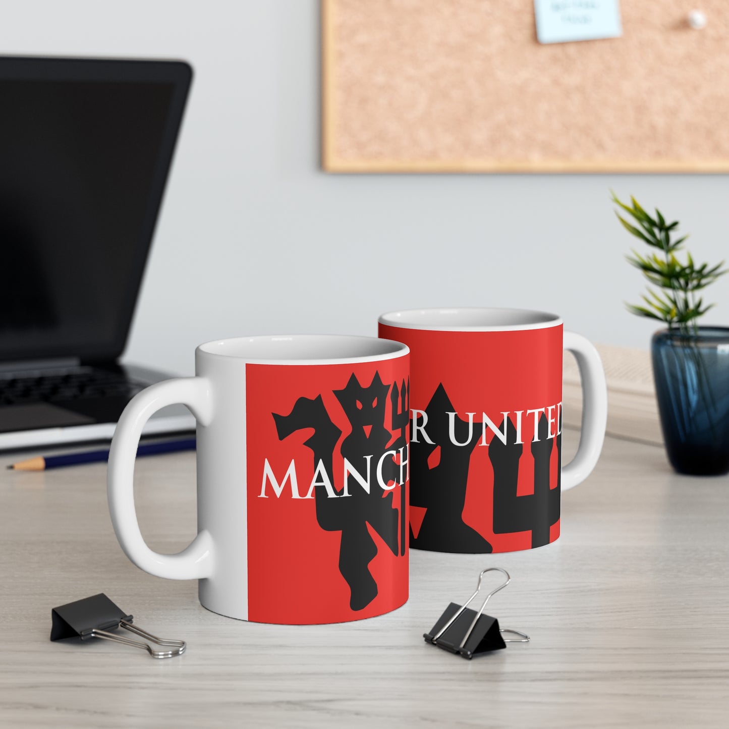 Manchester United Devil Mug - Red