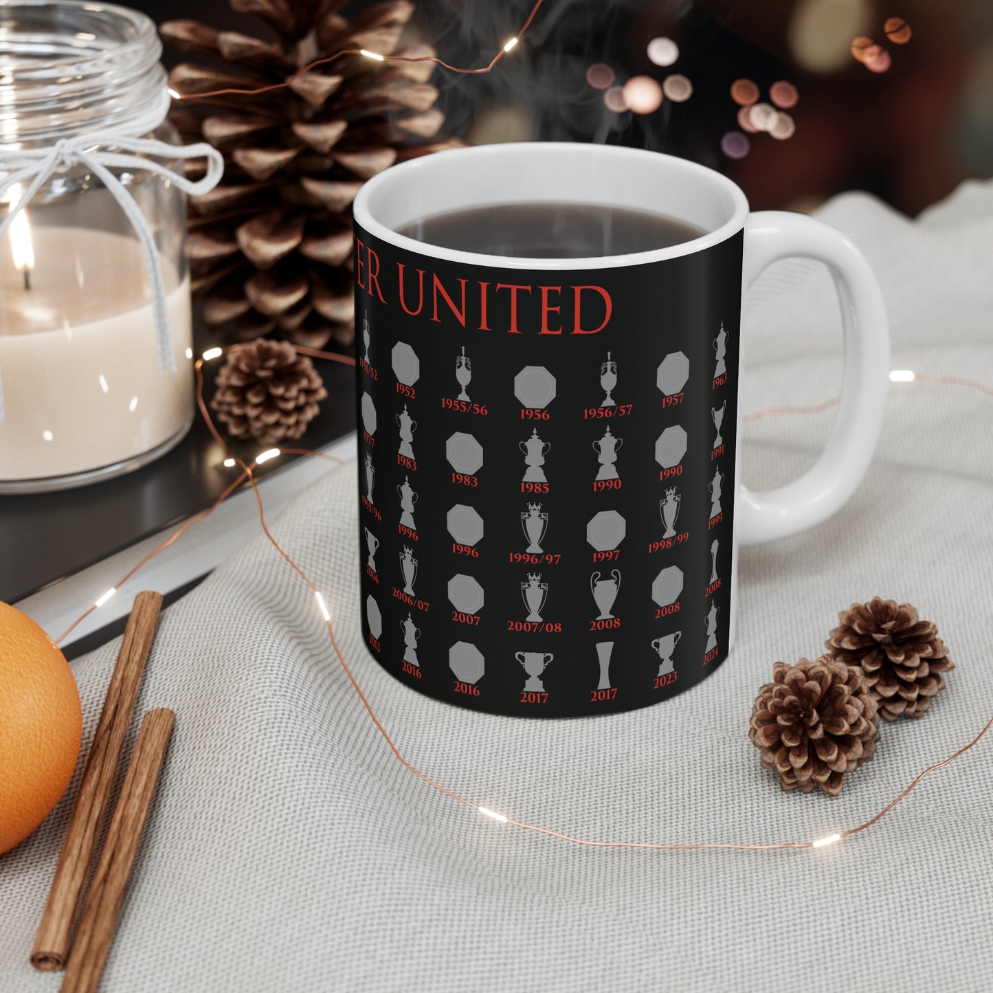 Manchester United Trophies Collection Mug - Black