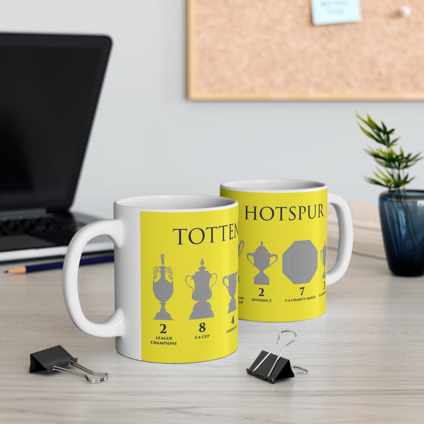 Tottenham Hotspur Trophies Mug - Yellow