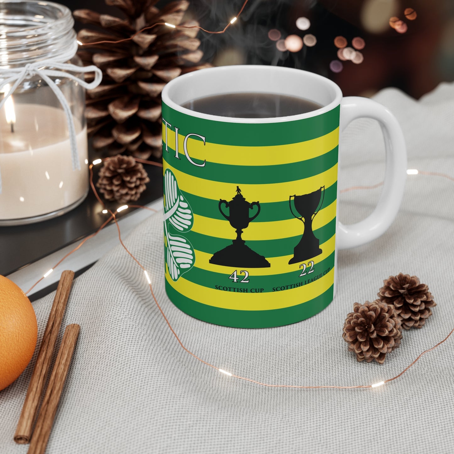 Celtic Trophies & Clover Mug - Yellow Hoops