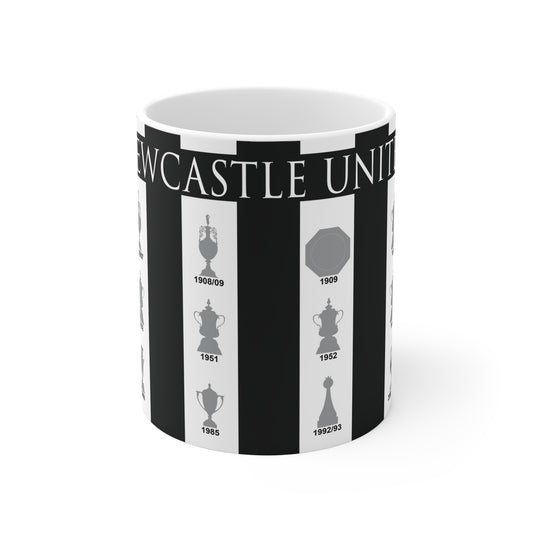 Newcastle United Trophies Collection Mug - Striped