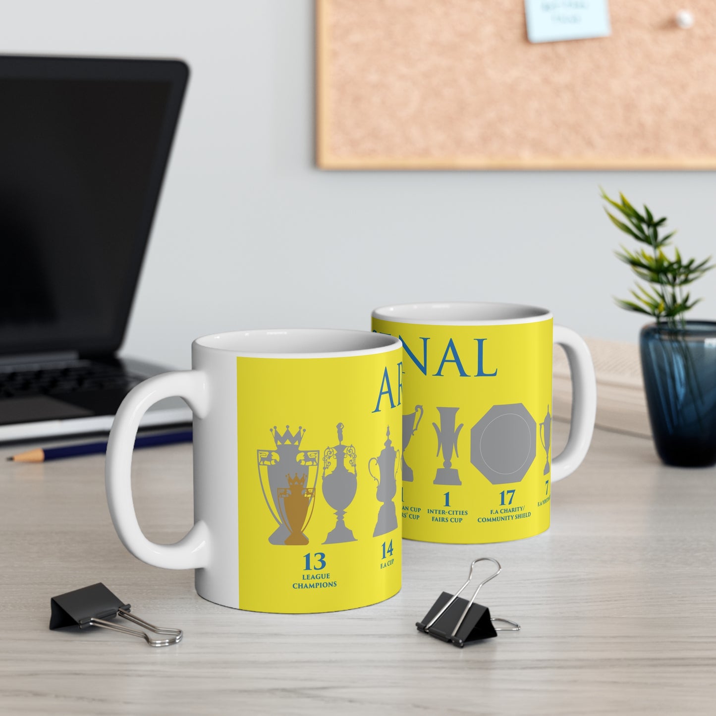 Arsenal Trophies Mug - Yellow